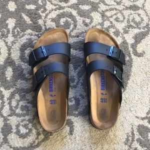 Arizona style Birkenstock’s (EUC)